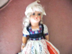 11'' HP DOVINA HOLLAND WHITE BRAID INTERNATIONAL DOLL, WOOD SHOES